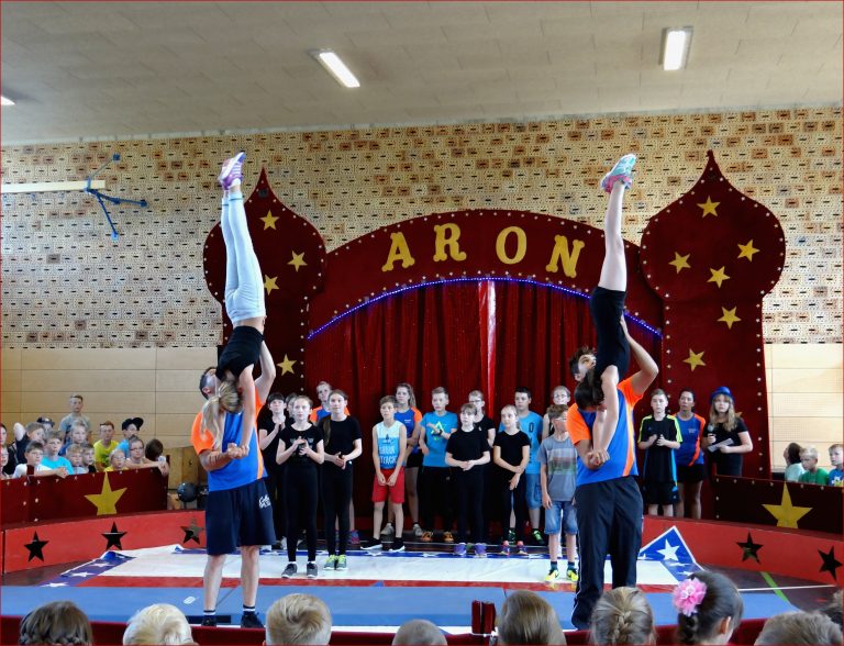 Der Zirkus in der Sielower Grundschule Der Bürgerverein